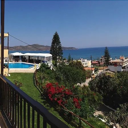 Hermes Front Lägenhet