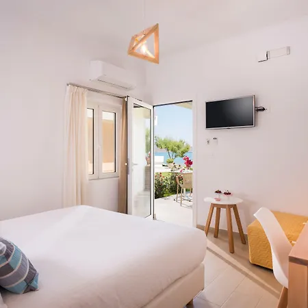 Hermes Front Apartmán *