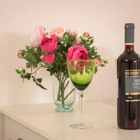 Hermes Front * Stalós