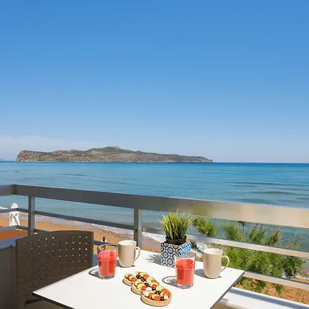 Hermes Front Apartmán *