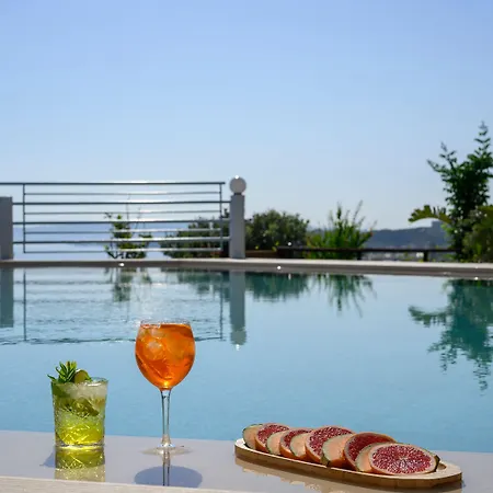 Hermes Front Apartamento Stalós