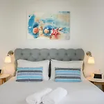Apartament Hermes Front Stalós