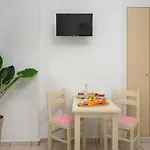 Apartament Hermes Front